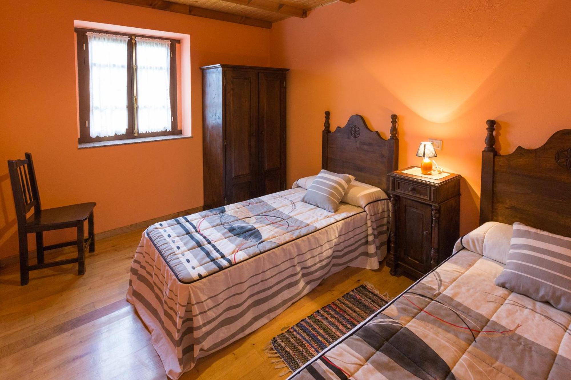 Casa Aniceto Taramundi Cameră foto