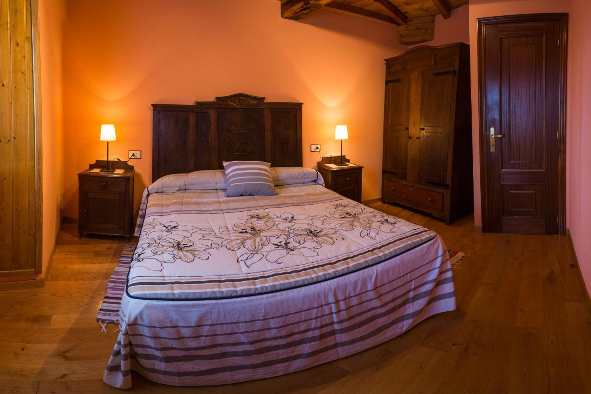 Casa Aniceto Taramundi Cameră foto